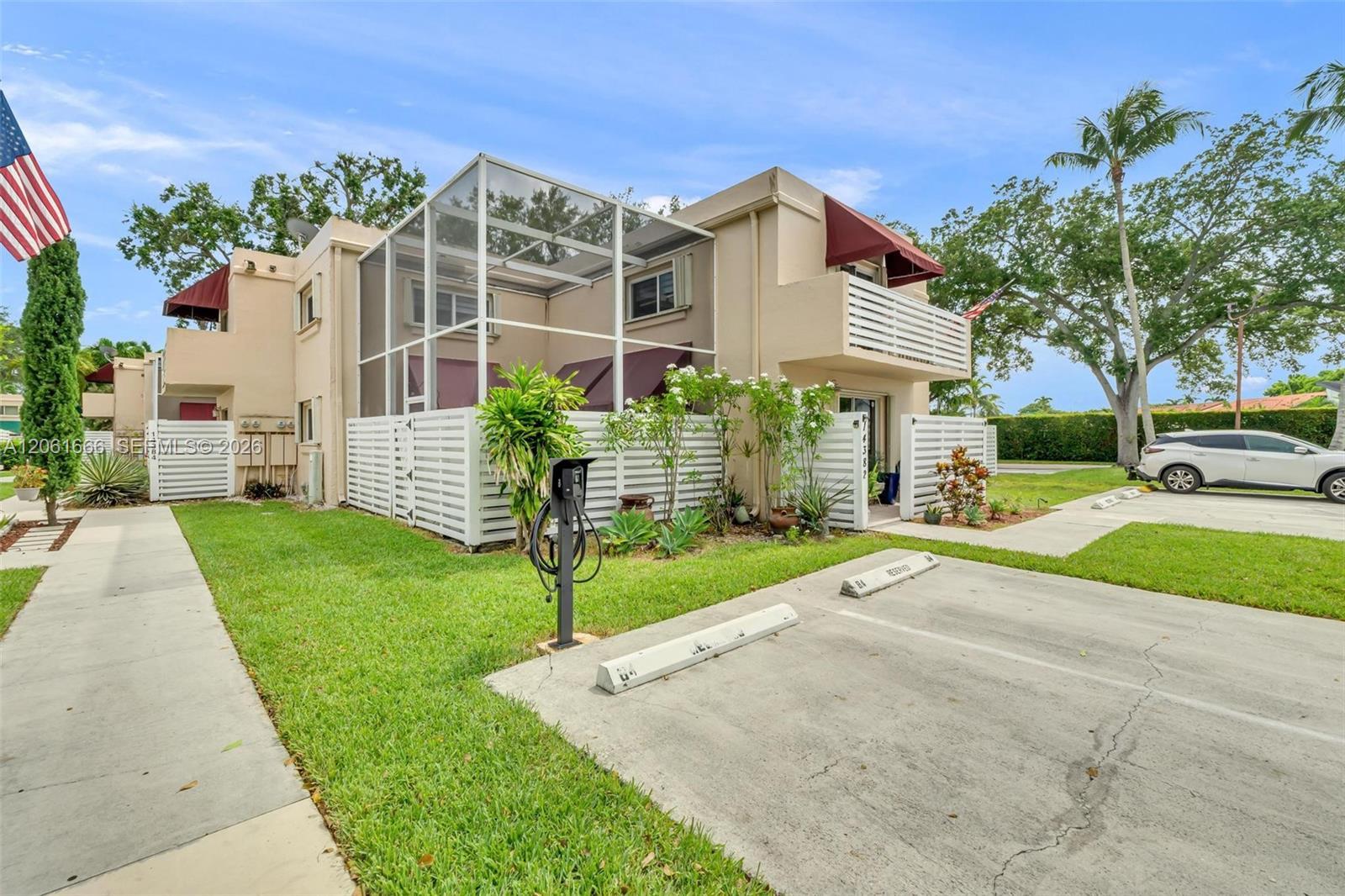 14382 SW 97th Ter, Miami FL 33186 photo 3