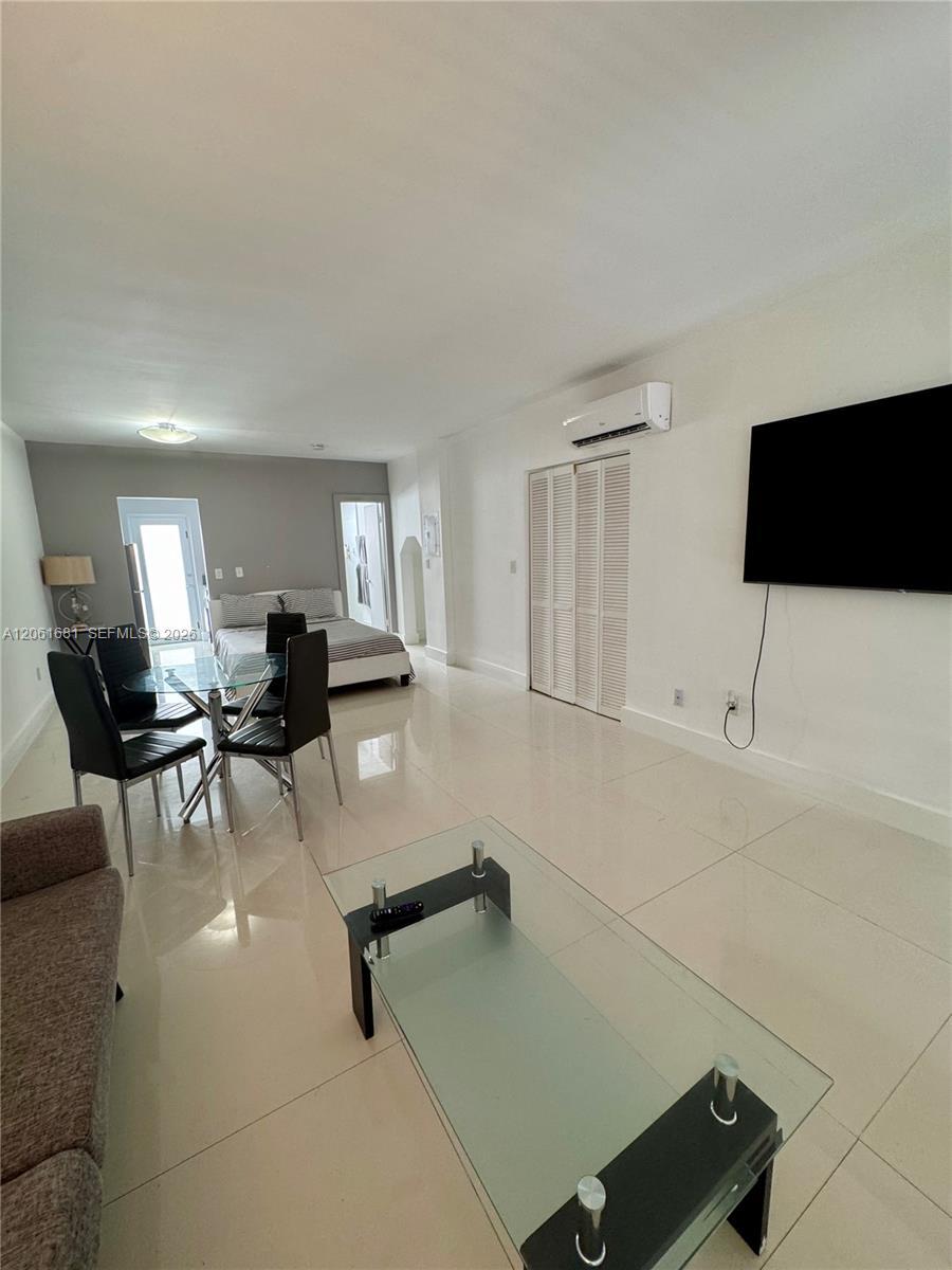 1604 Drexel Ave # 107, Miami Beach FL 33139 photo 2