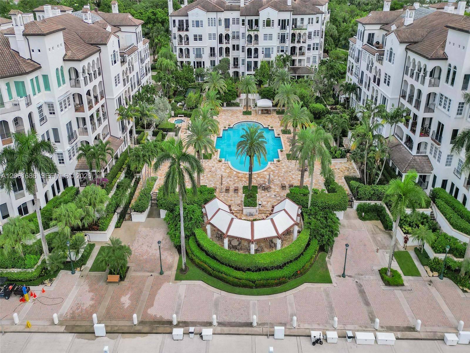 3500 Island Blvd # 203, Aventura FL 33160