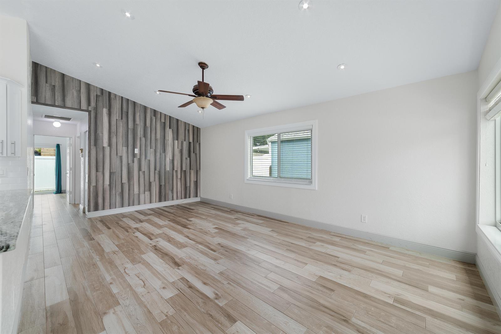 7 Cardiff Way, Boynton Beach FL 33426 photo 5