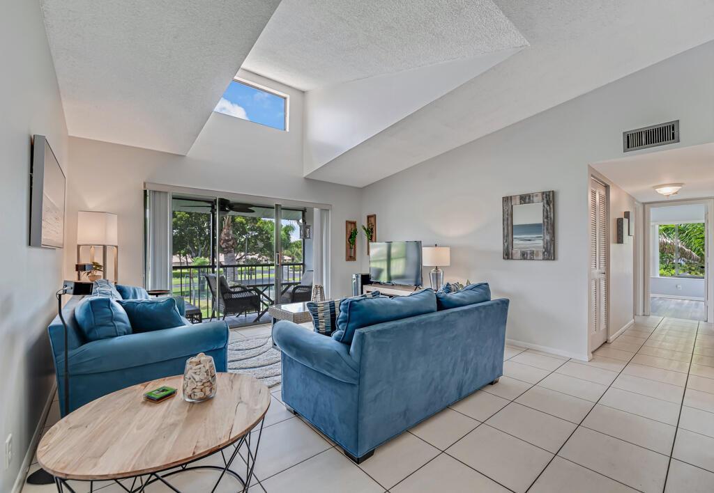1112 GREEN PINE Boulevard # G3, West Palm Beach FL 33409 photo 3