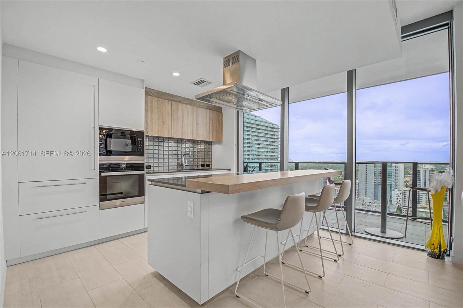 1000 Brickell Plz # 2912, Miami FL 33131 photo 5