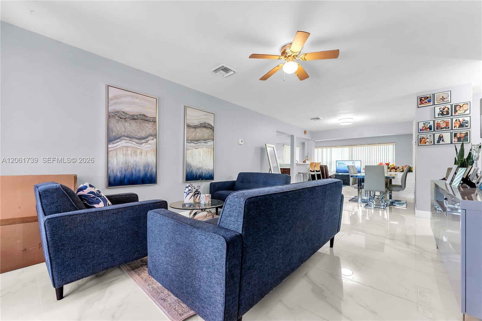 1019 S 29th Ave, Hollywood FL 33020 photo 2