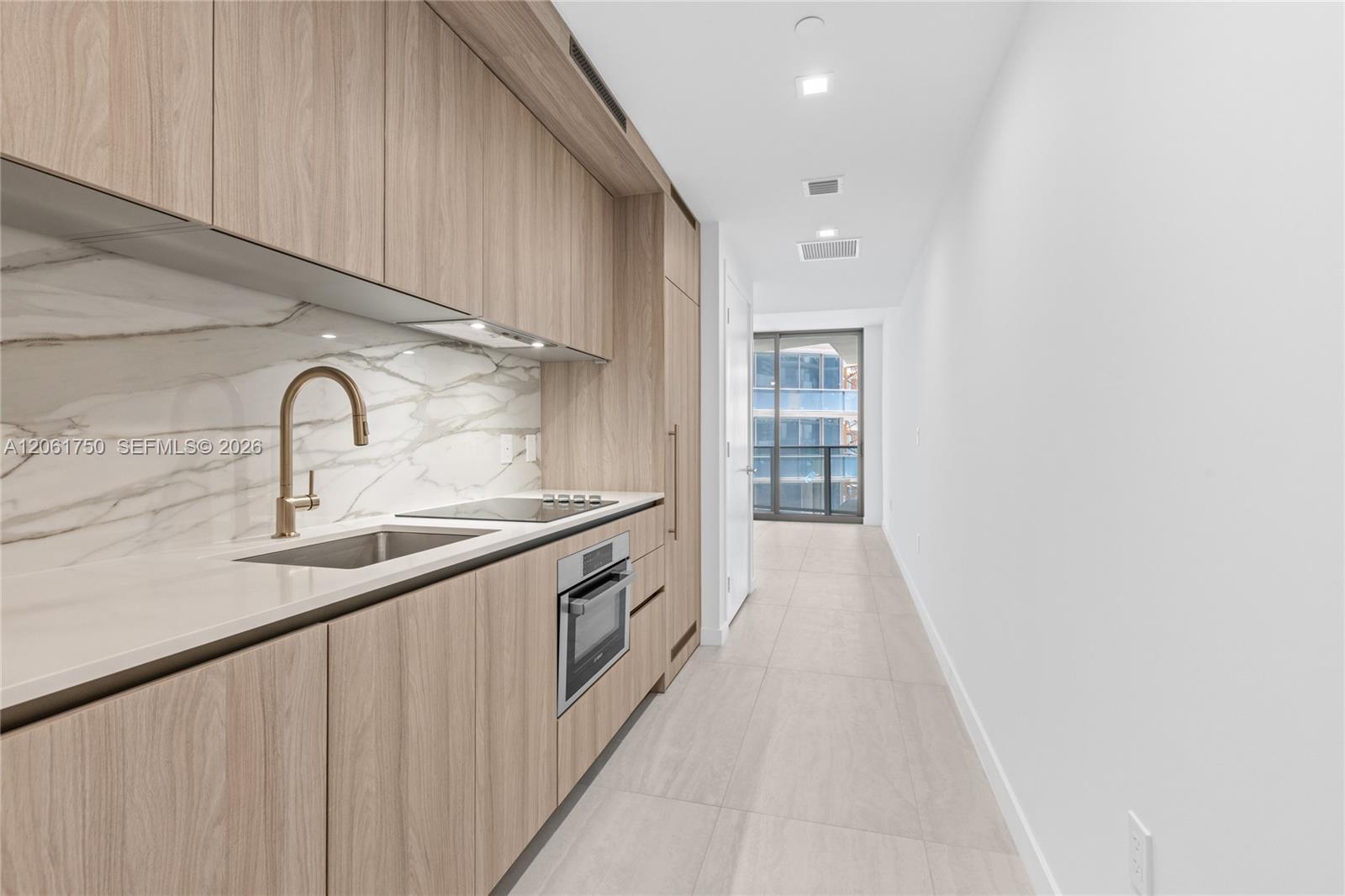 77 SE 5th Street # 2205, Miami FL 33131 photo 2