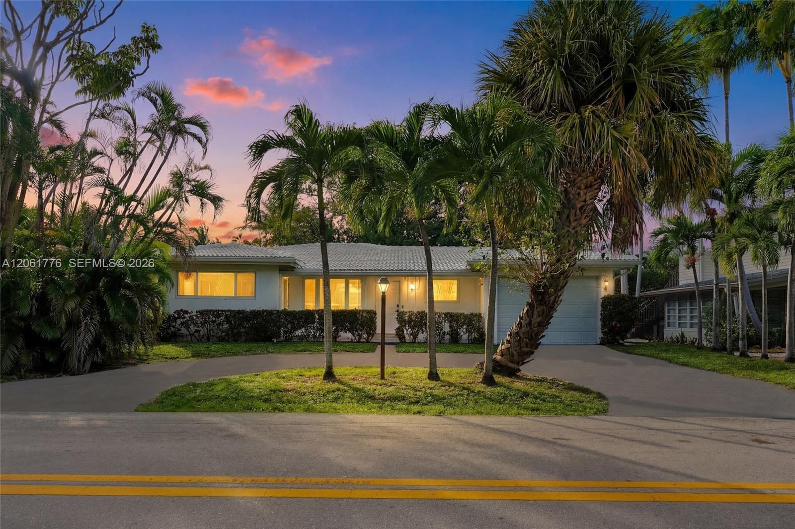 3497 NE 20th Ave, Oakland Park FL 33306