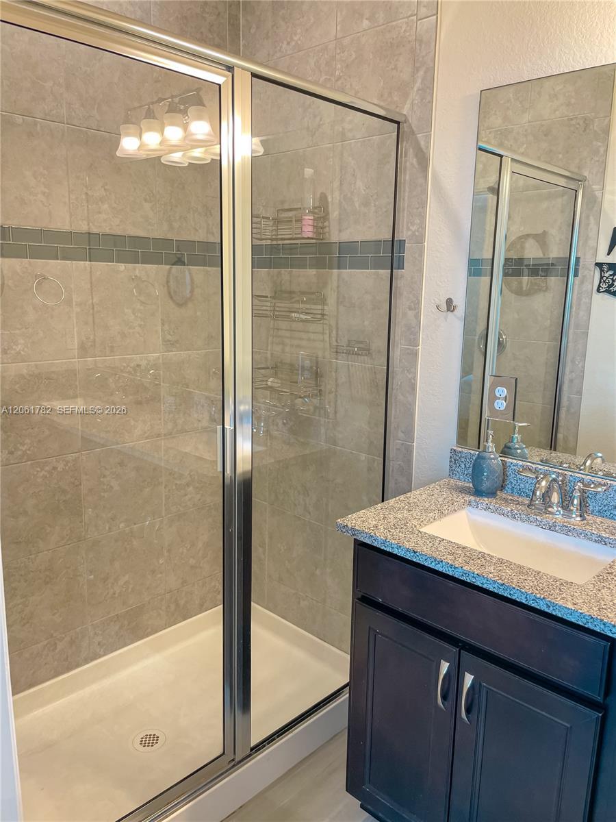 5100 Eucalyptus Dr # 2, Hollywood FL 33021 photo 4