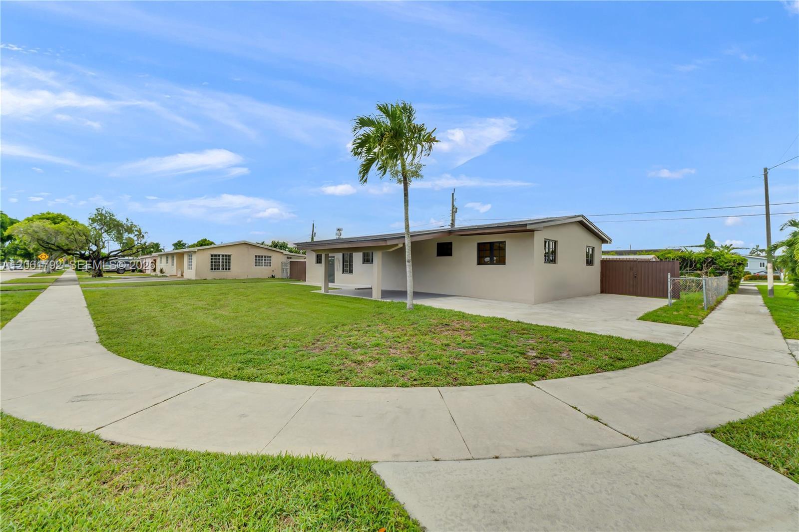 2000 SW 84th Ave, Miami FL 33155