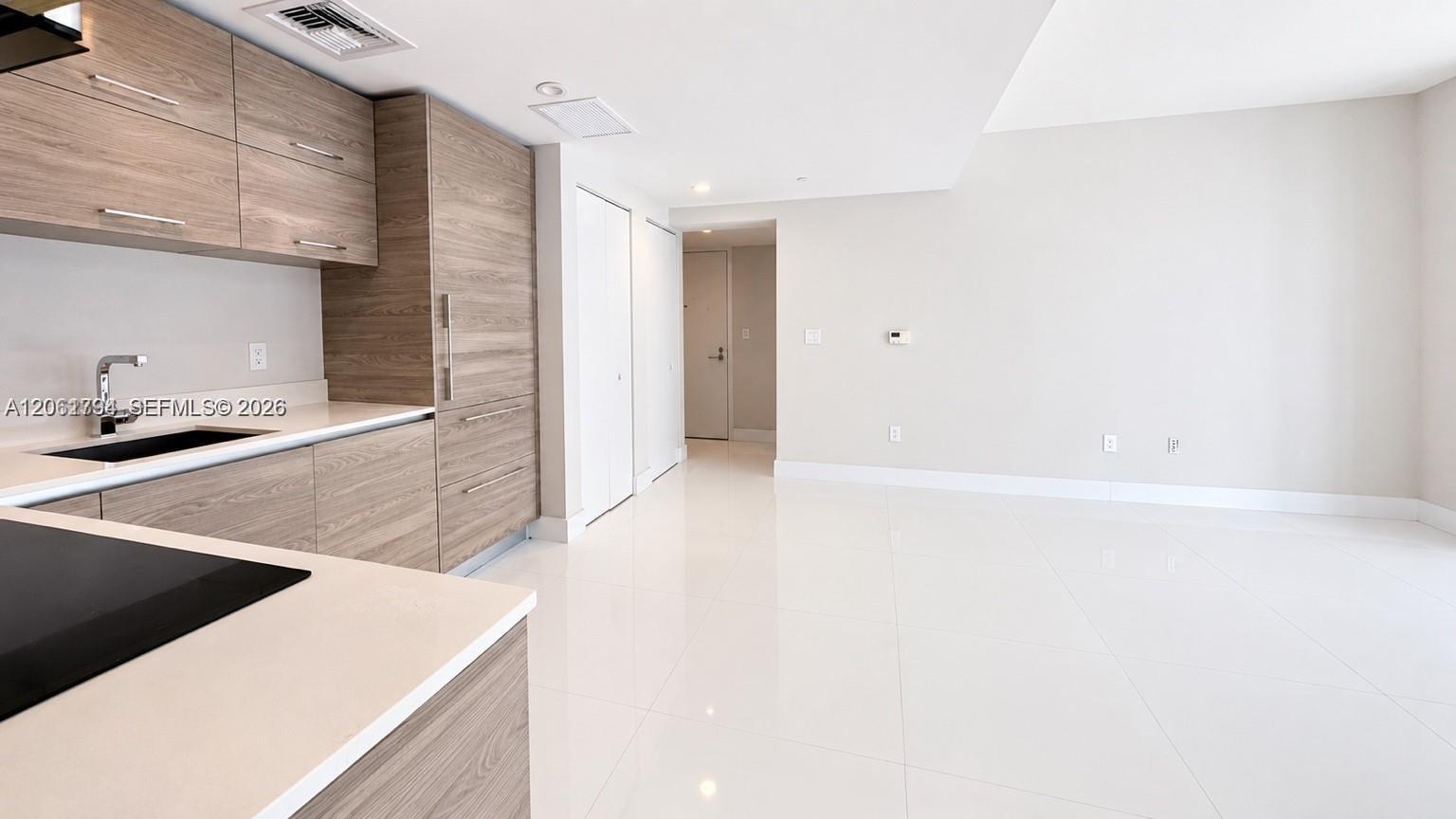 1300 S Miami Ave # 3407, Miami FL 33130 photo 3