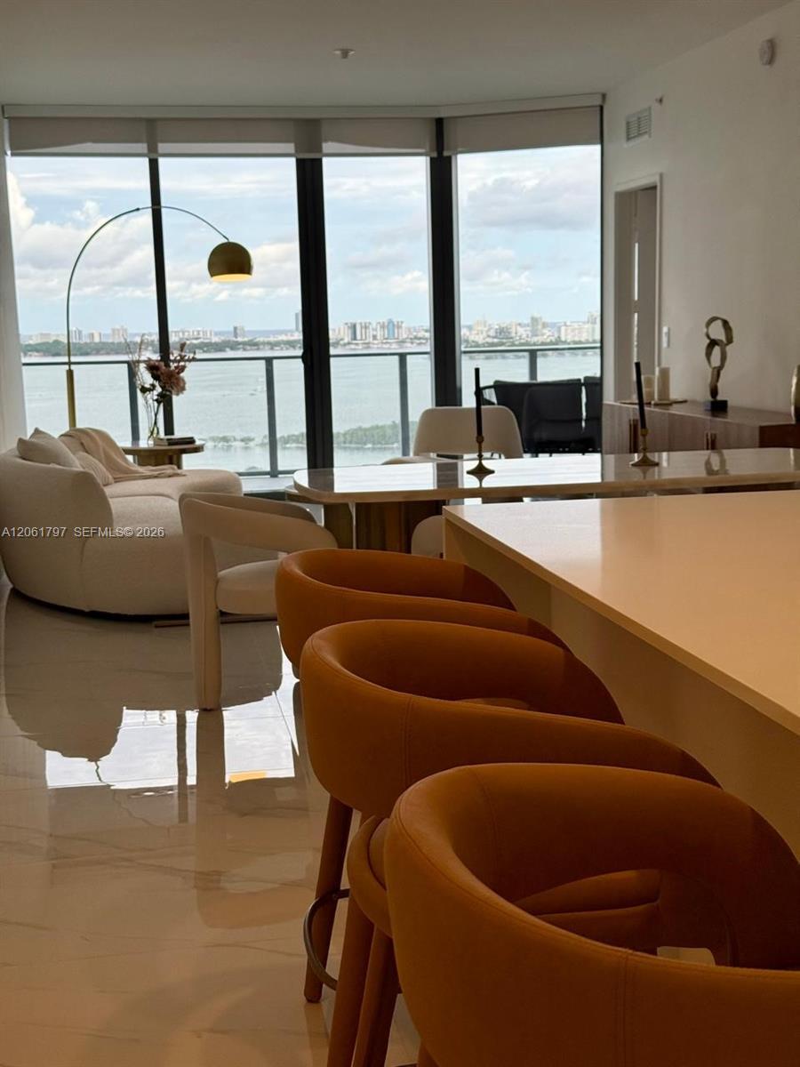 700 NE 24th St # 2205, Miami FL 33137 photo 2