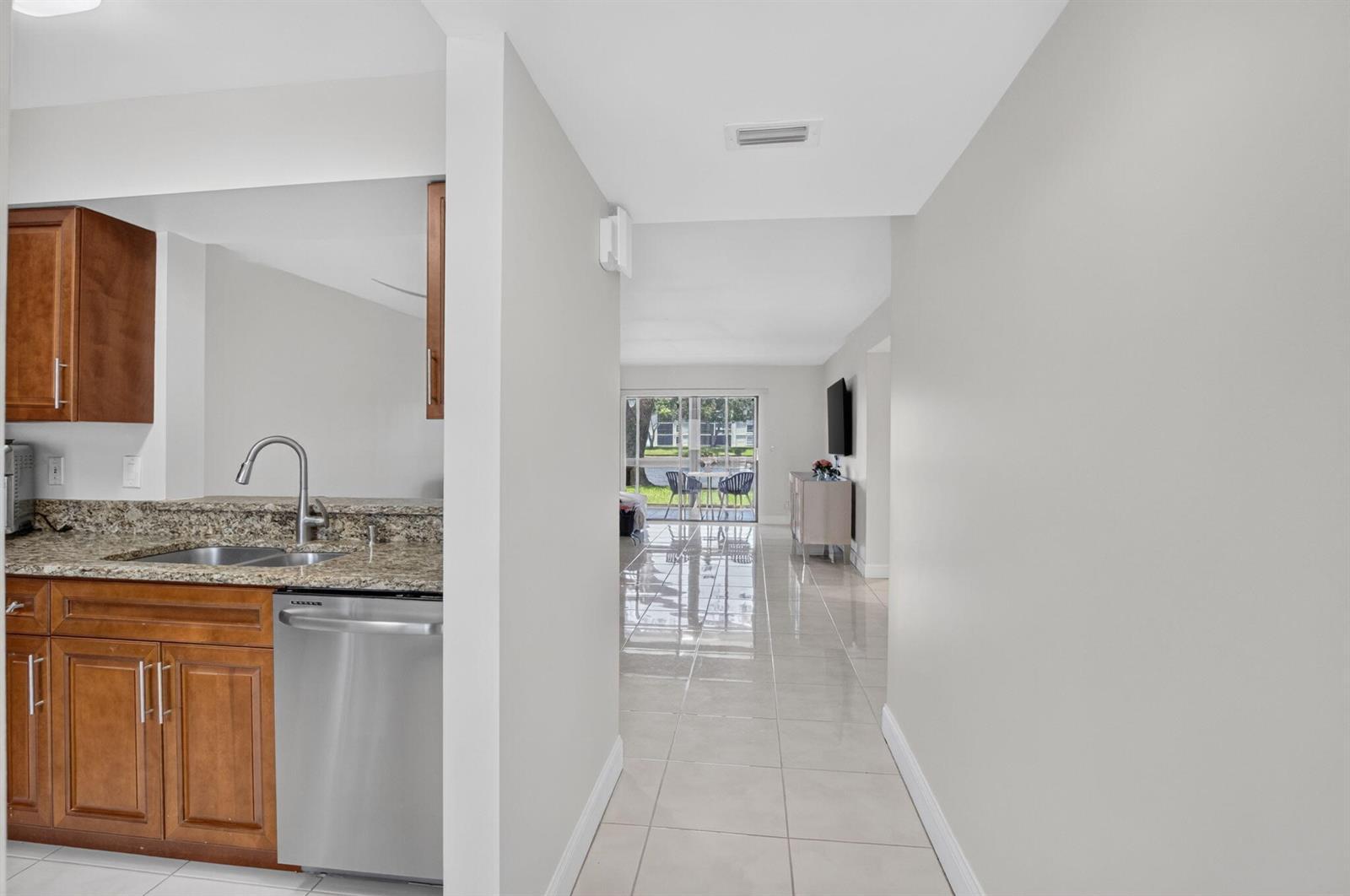 6241 Pointe Regal Circle # 108, Delray Beach FL 33484 photo 3
