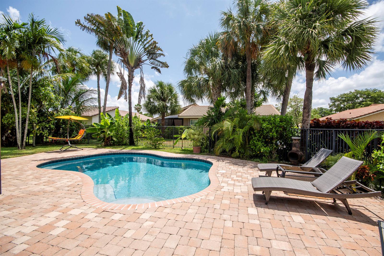461 NW 47th Avenue, Deerfield Beach FL 33442 photo 2