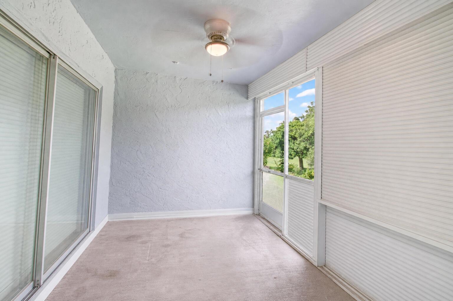 4305 LUCERNE VILLAS Lane, Lake Worth FL 33467 photo 5