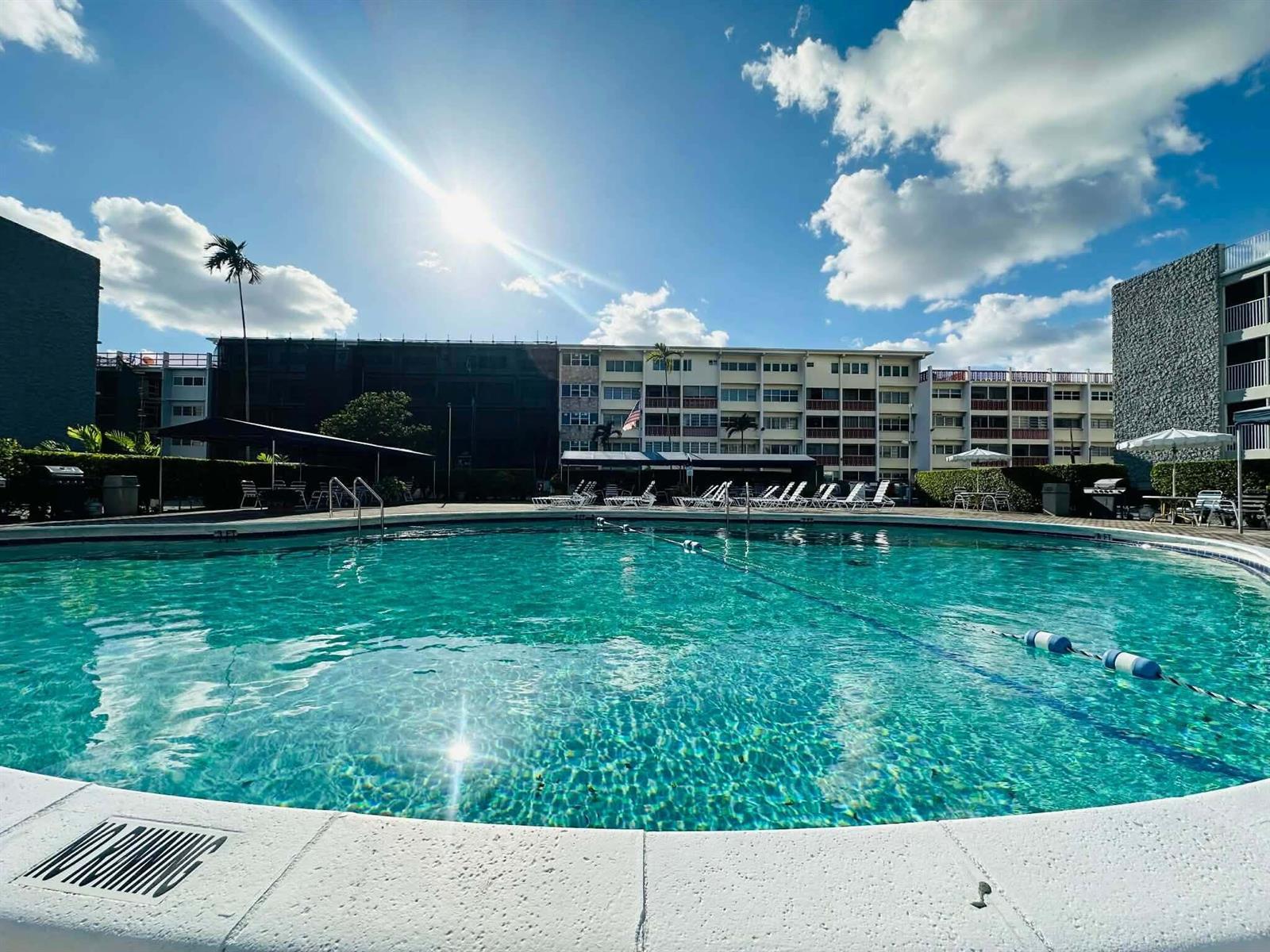 330 SE 2ND Street # 404G, Hallandale Beach FL 33009