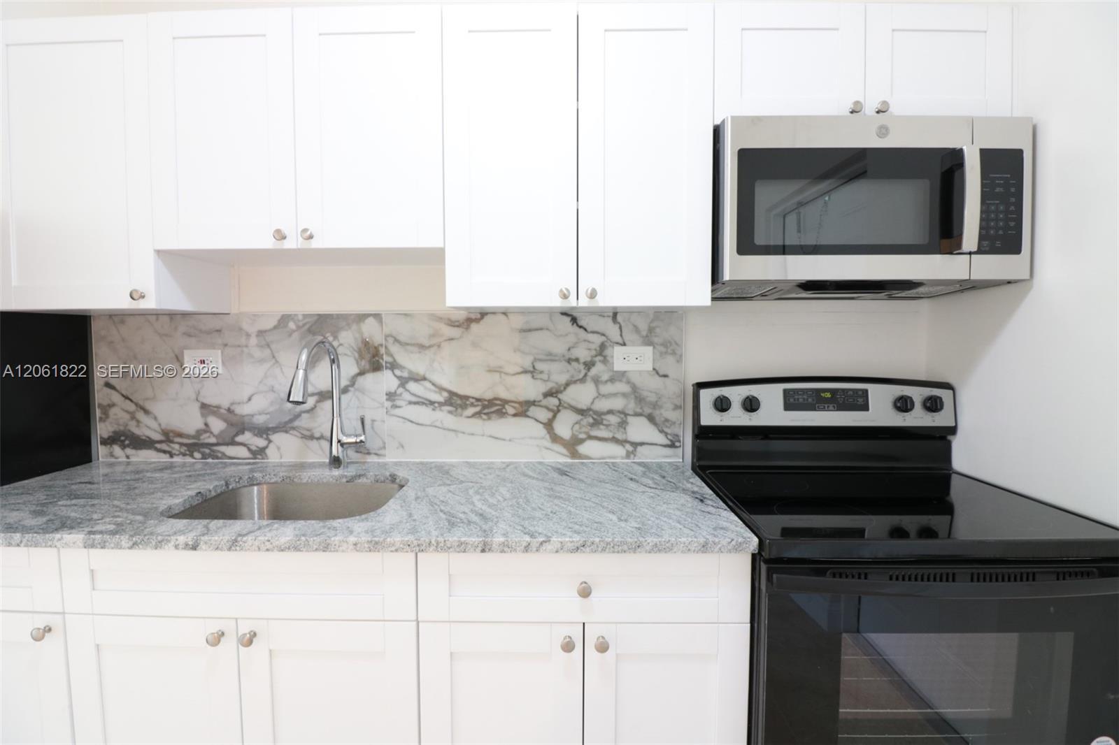 3014 NW 6th St, Pompano Beach FL 33069 photo 5