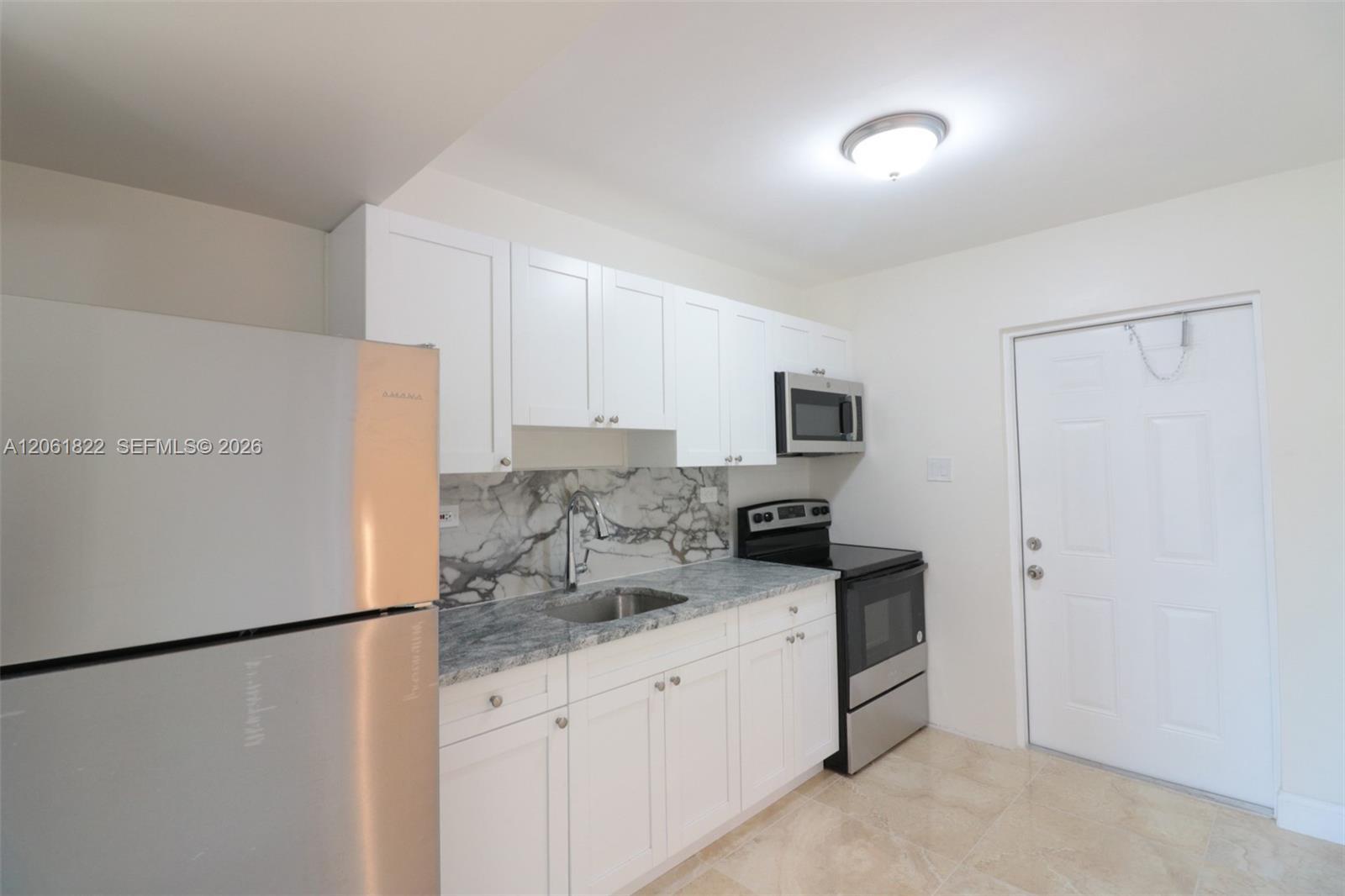 3014 NW 6th St, Pompano Beach FL 33069 photo 4