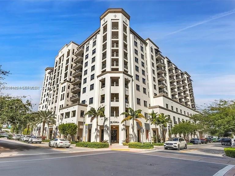 301 Altara Ave # 827, Coral Gables FL 33146