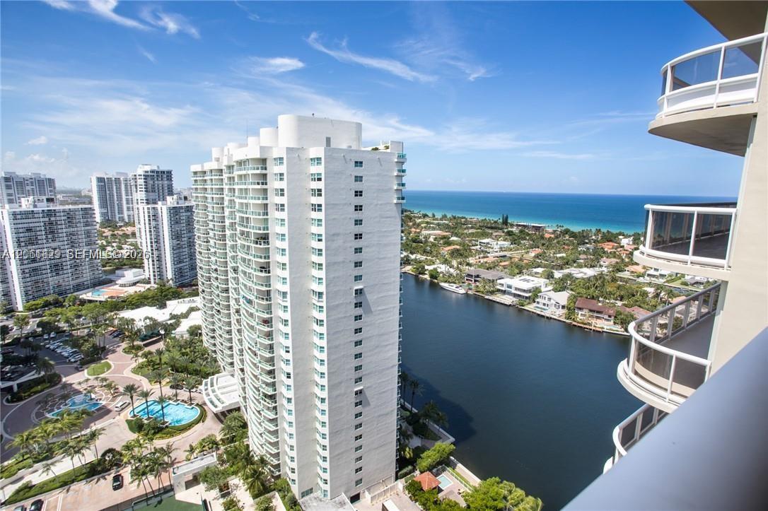 20191 E Country Club Dr # 2703, Aventura FL 33180