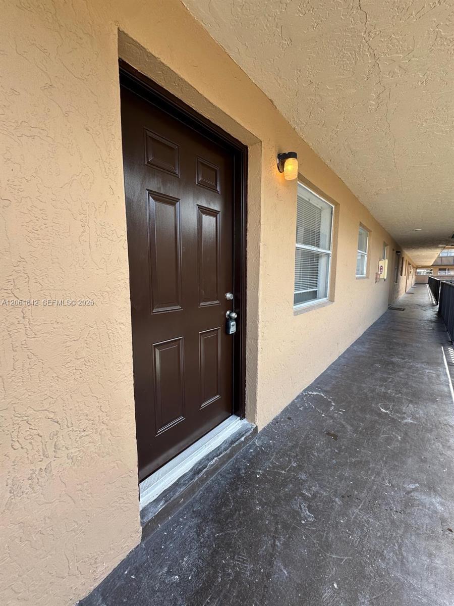 5441 W 24th Ave # 36, Hialeah FL 33016 photo 2