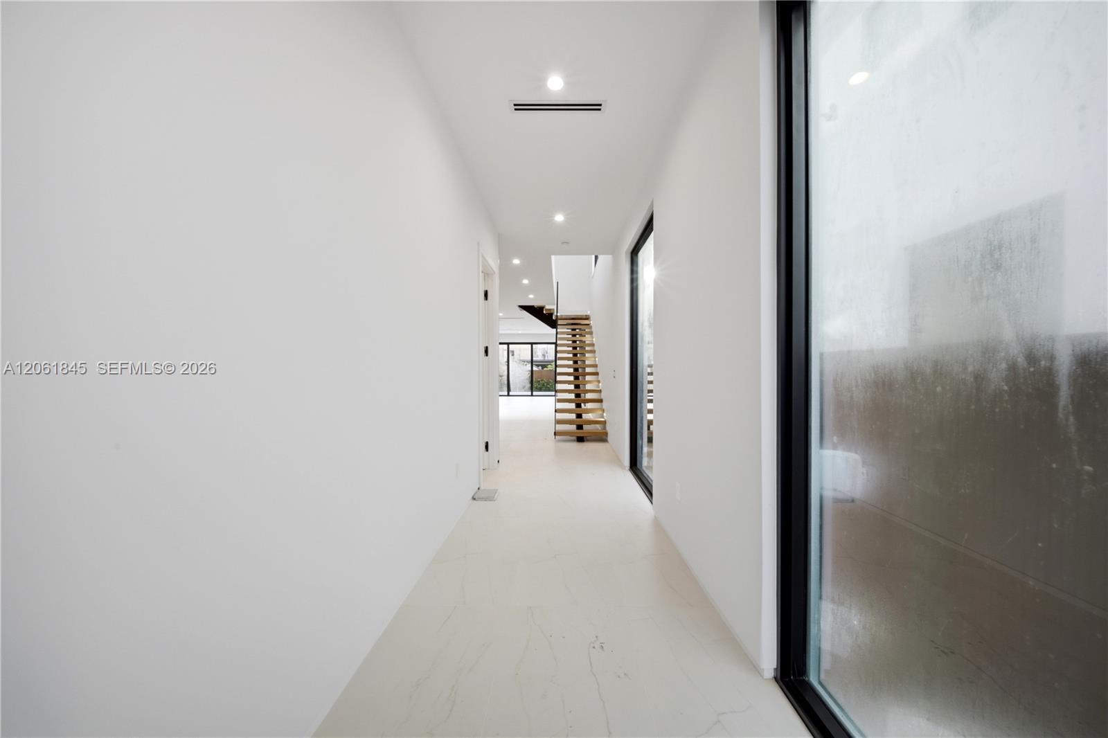 1320 NE 16th Ter, Fort Lauderdale FL 33304 photo 4