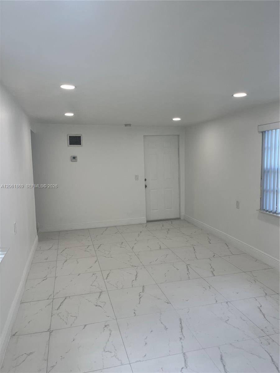1160 NW 105th St # 1160, Miami FL 33150 photo 4