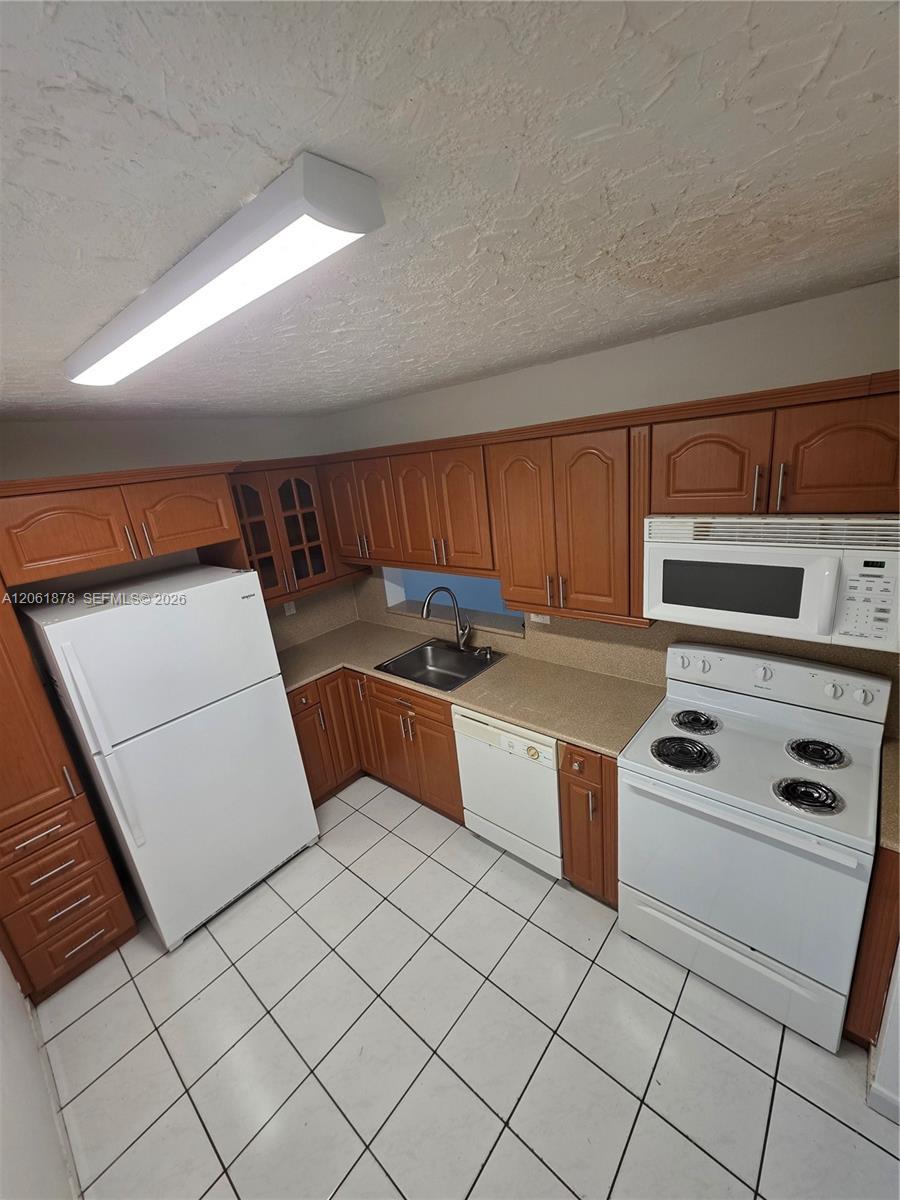 8600 SW 133rd Ave Rd # 424, Miami FL 33183 photo 2