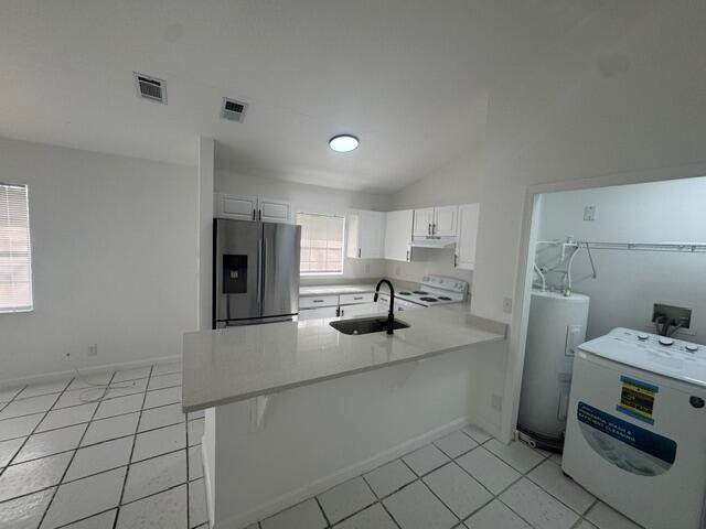1046 Goldenrod Road, Wellington FL 33414 photo 3