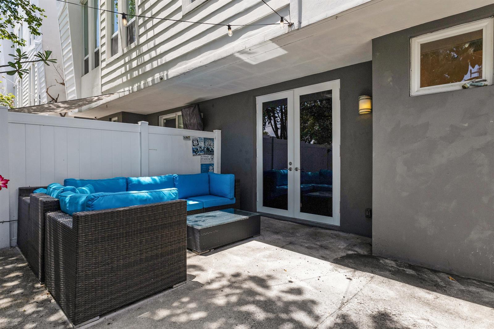 711 SE 16th Court, Fort Lauderdale FL 33316 photo 5