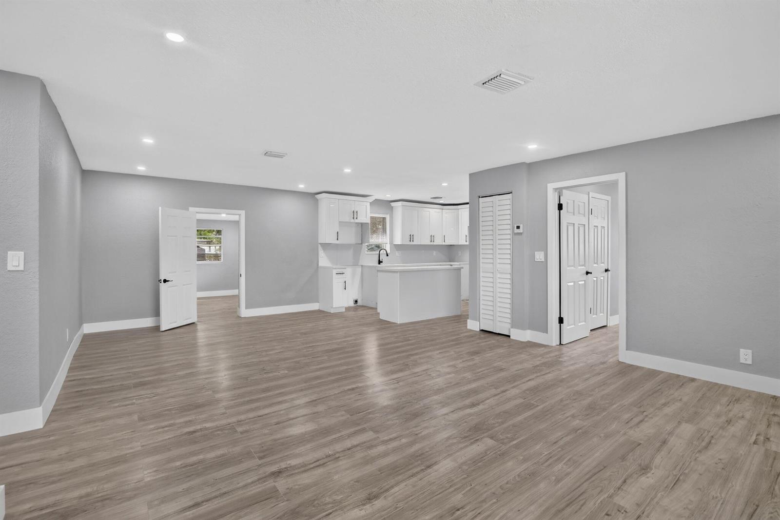 1111 SW 31ST Avenue, Fort Lauderdale FL 33312 photo 5