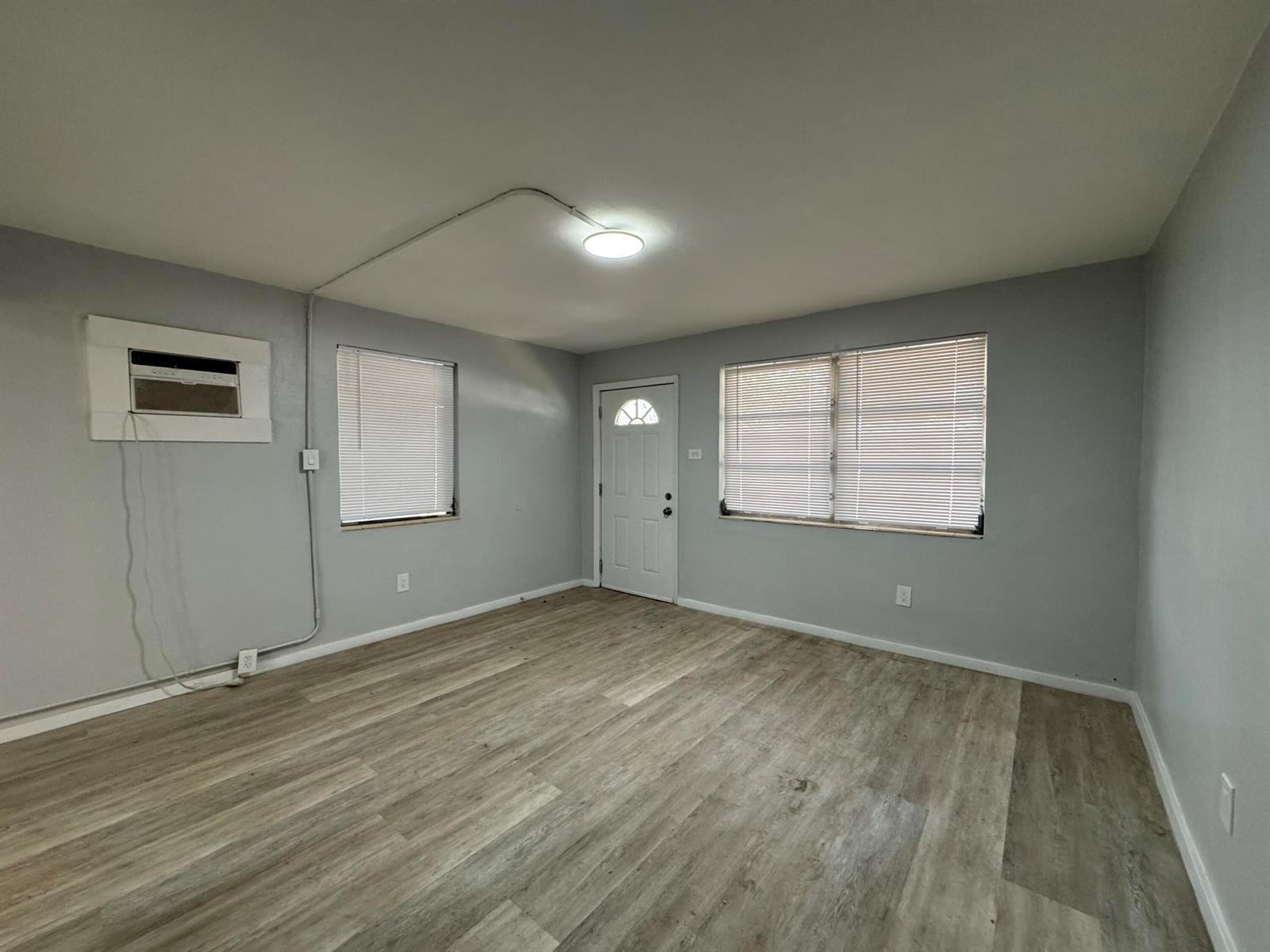 304 NW 14th Avenue, Fort Lauderdale FL 33311 photo 5