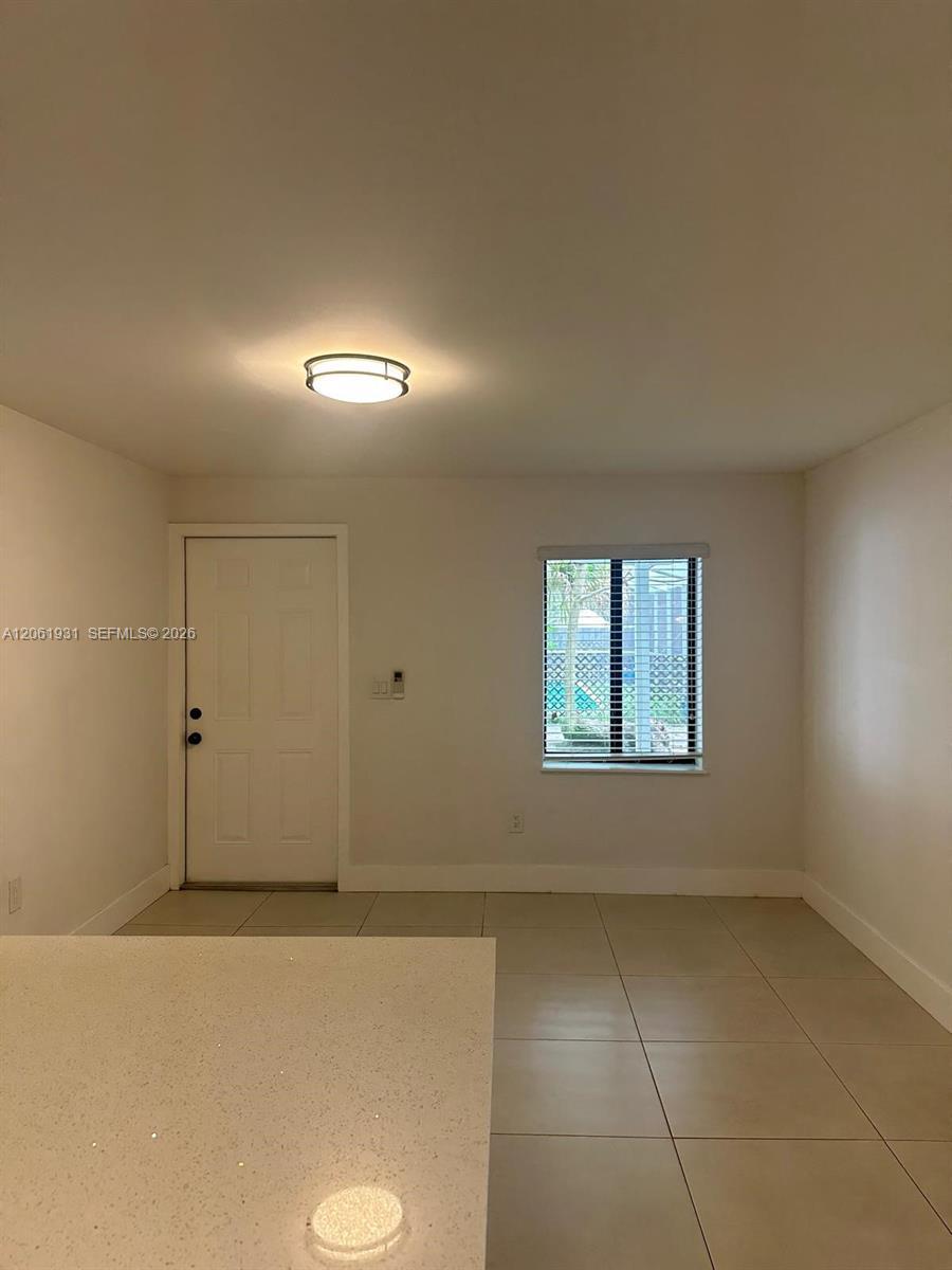 Miami, FL 33181 photo 5
