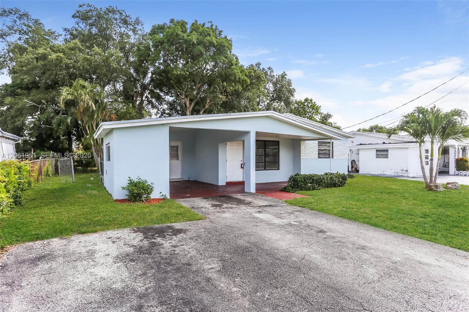 3751 NW 9th Ct, Lauderhill FL 33311 photo 2