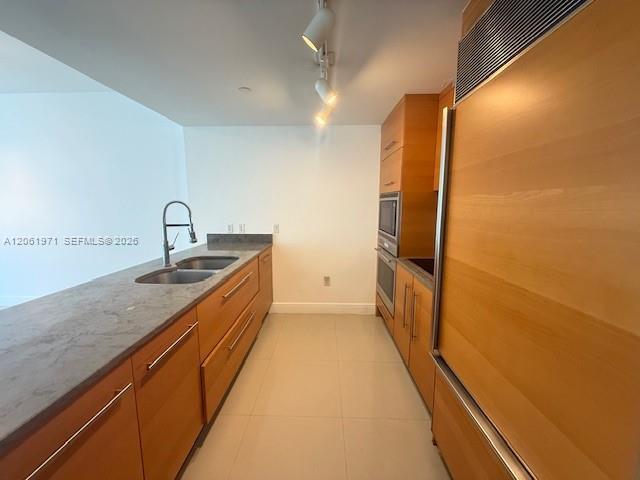 475 Brickell Ave # 2411, Miami FL 33131 photo 4