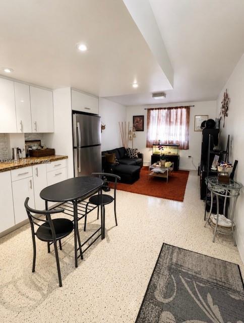 652 NW 3rd St # 306, Miami FL 33128 photo 2