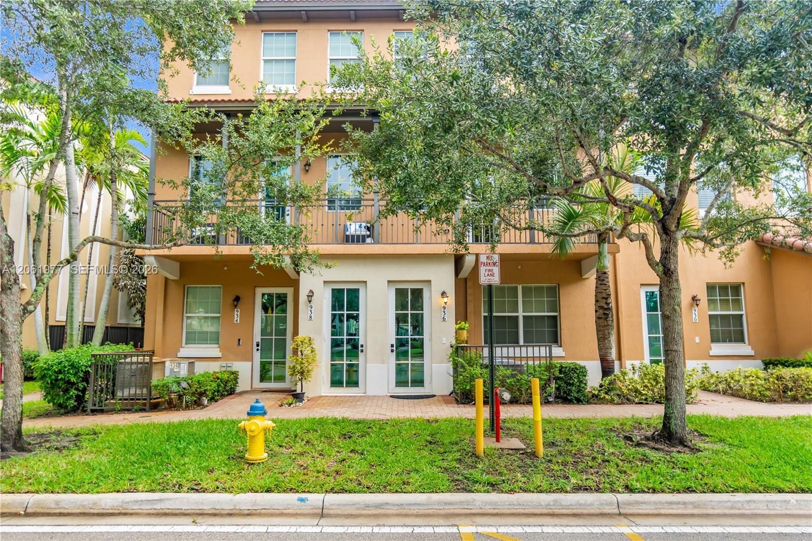 936 SW 147th Ave # 2903, Pembroke Pines FL 33027 photo 2
