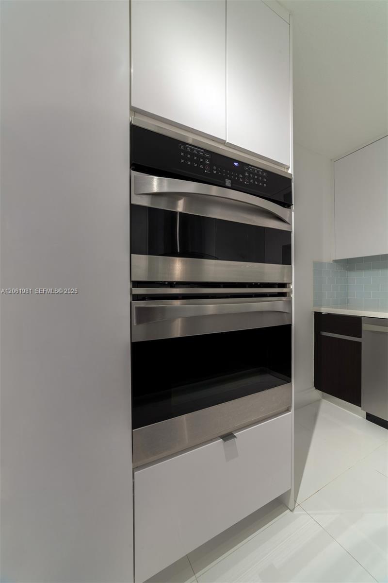 2500 Parkview Dr # 1117, Hallandale Beach FL 33009 photo 4