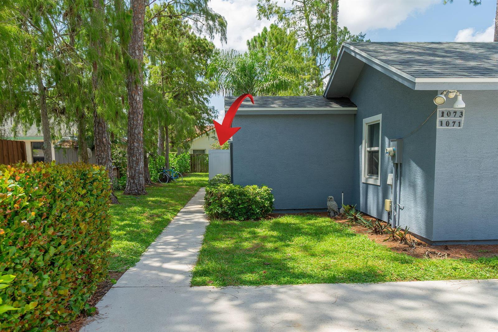 1073 Goldenrod Road, Wellington FL 33414 photo 4