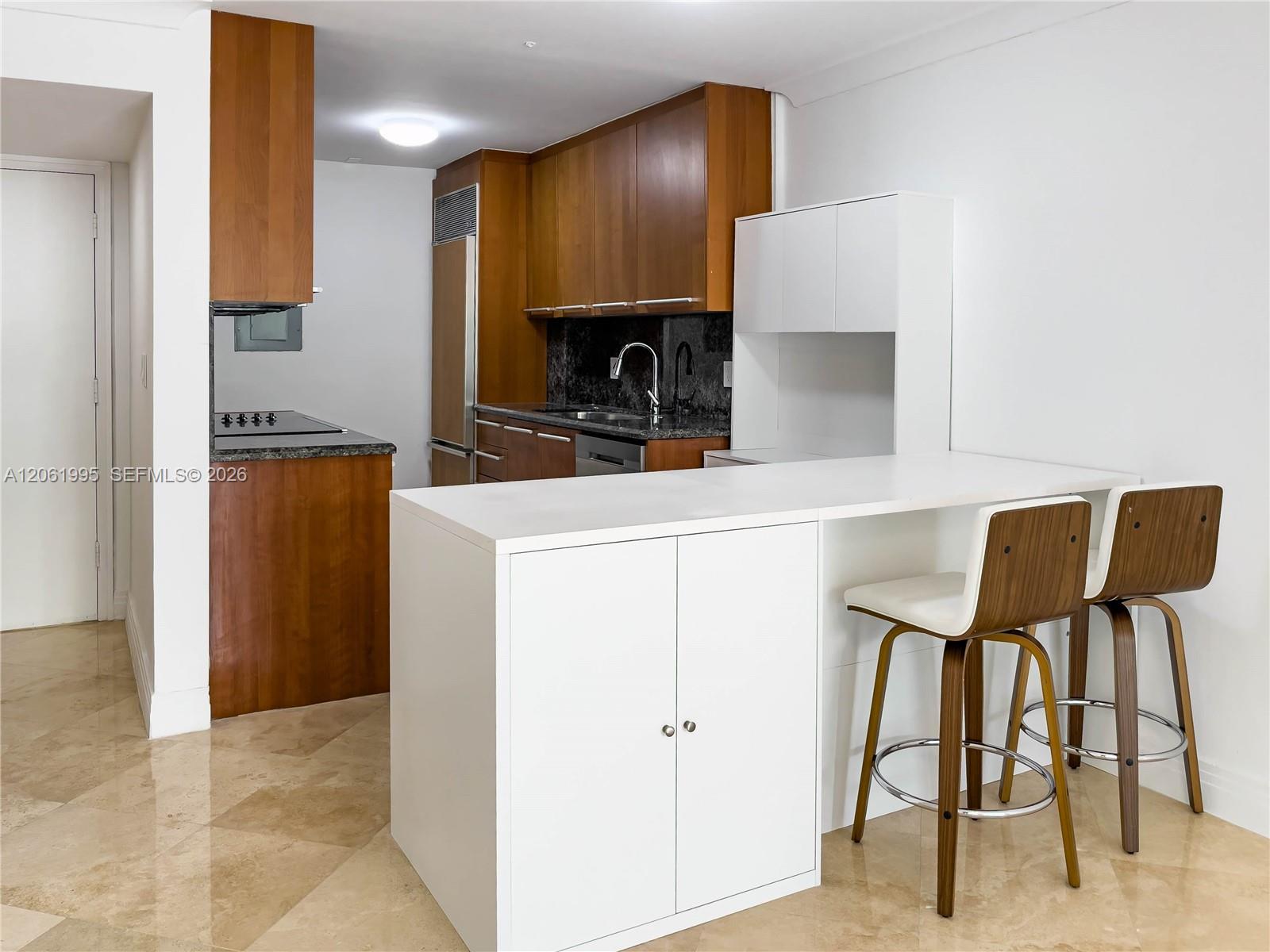 1670 Bay Rd # 2D, Miami Beach FL 33139 photo 4