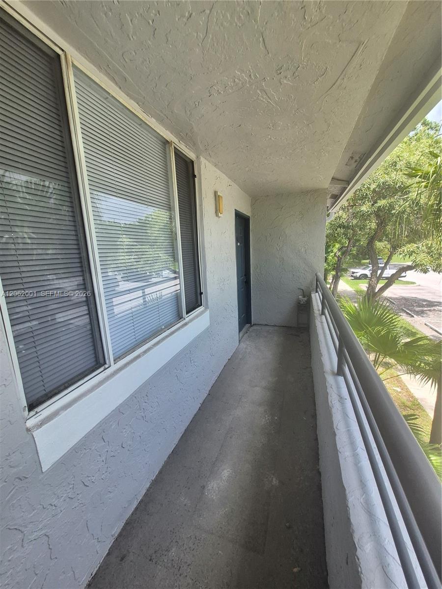 831 Lyons Rd # 23203, Coconut Creek FL 33063 photo 4