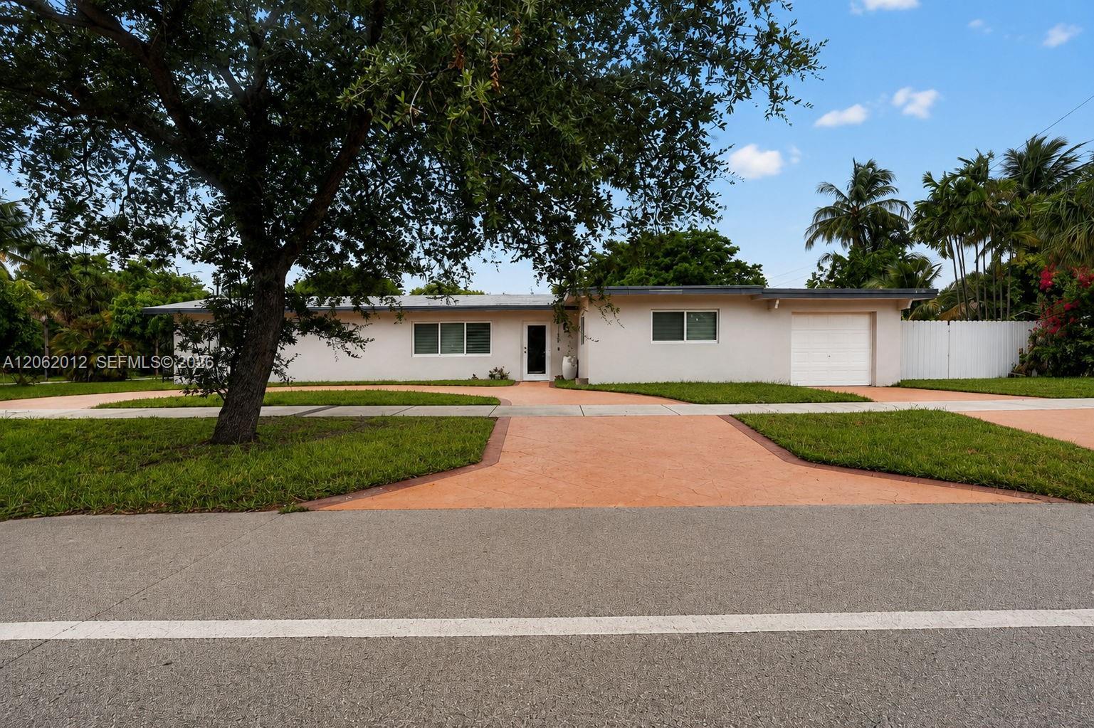 17200 NE 15th Ave, North Miami Beach FL 33162
