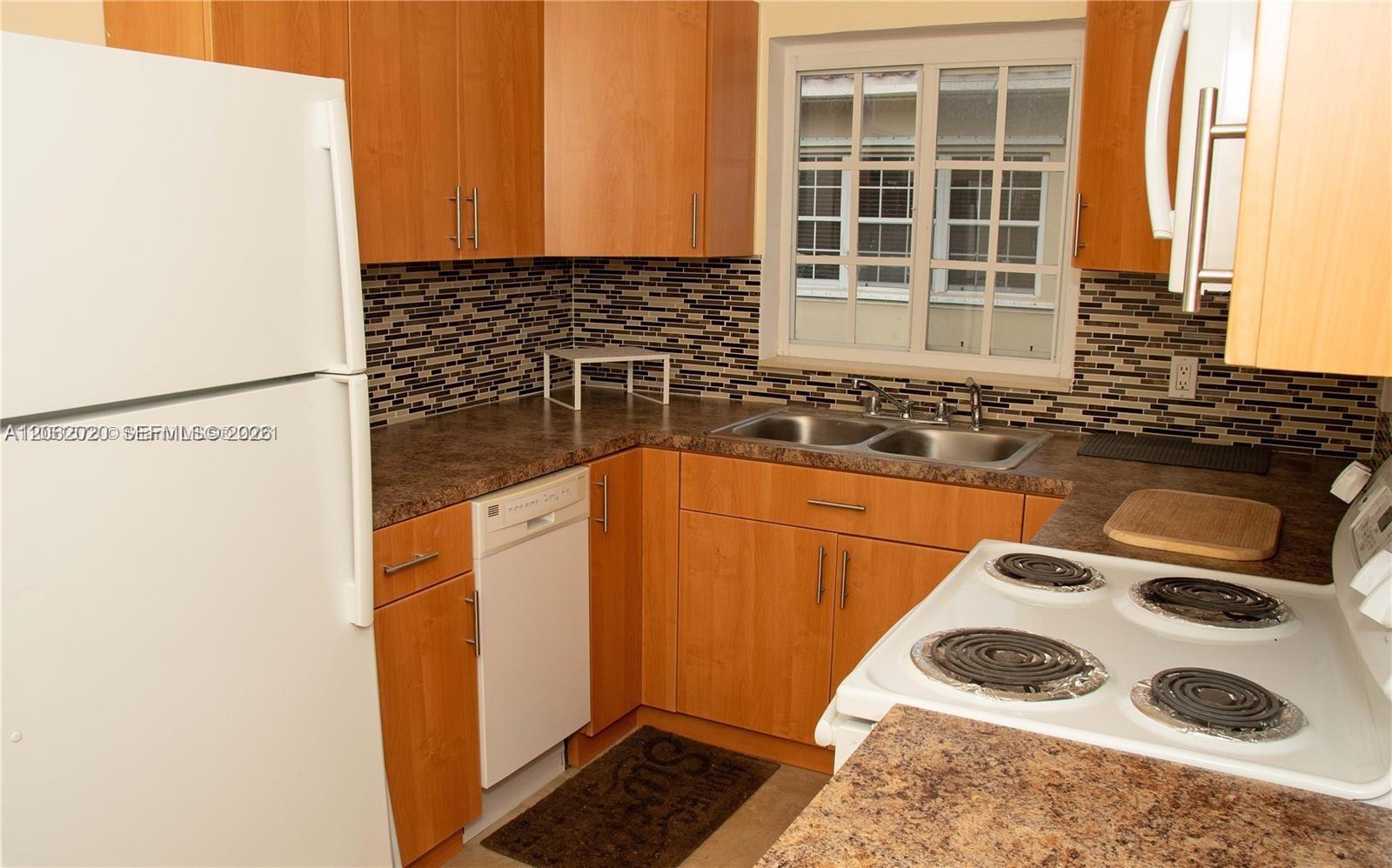 233 Madeira Ave # 2, Coral Gables FL 33134 photo 5
