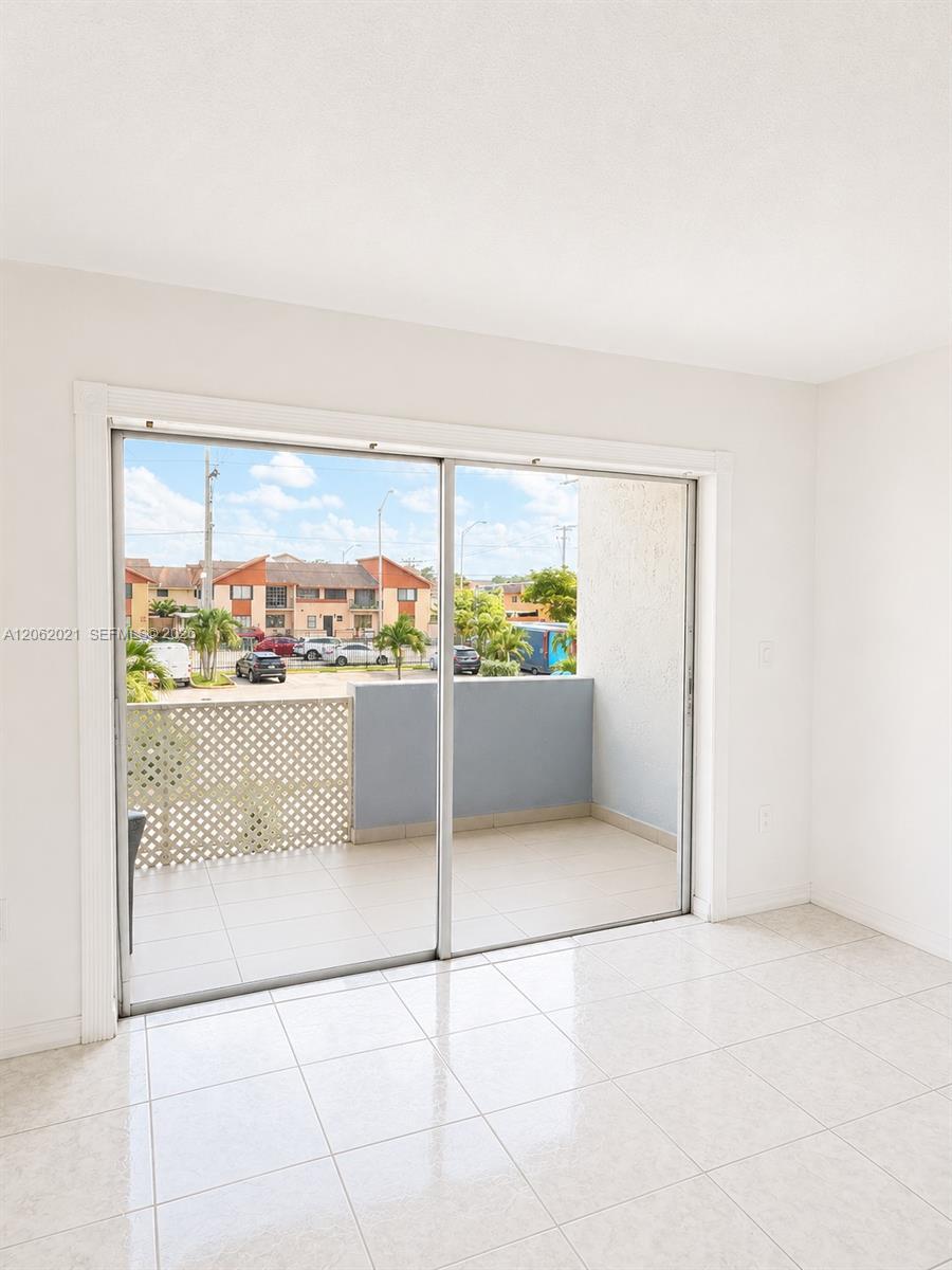 6095 W 18th Ave # S216, Hialeah FL 33012 photo 4