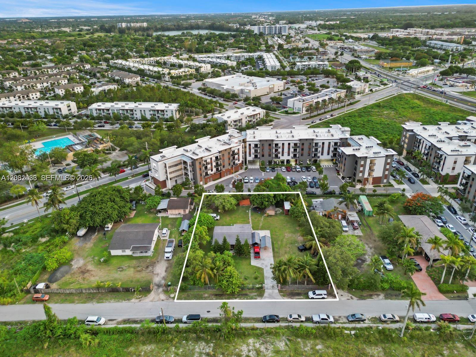 14240 Henderson St, Homestead FL 33032 photo 2