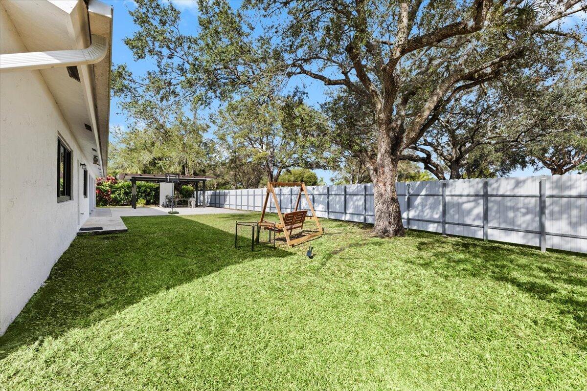20221 NW 8TH Street, Pembroke Pines FL 33029 photo 5
