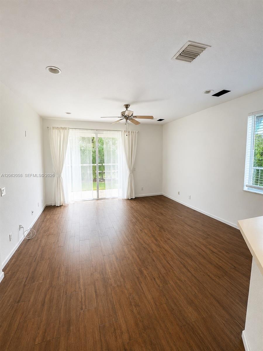 316 Conservation Dr, Weston FL 33327 photo 3