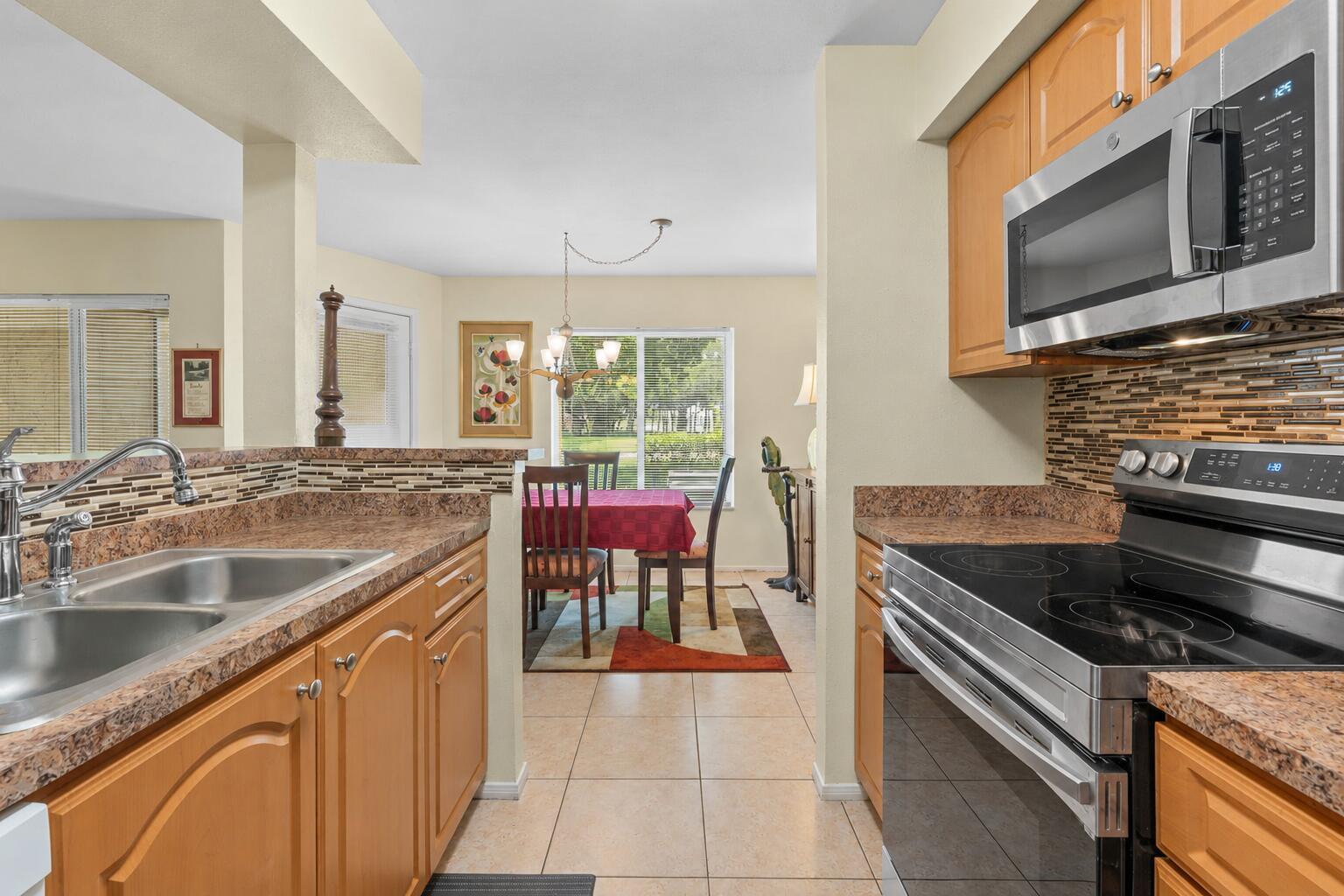 2361 NW 33rd Street, Oakland Park FL 33309 photo 3