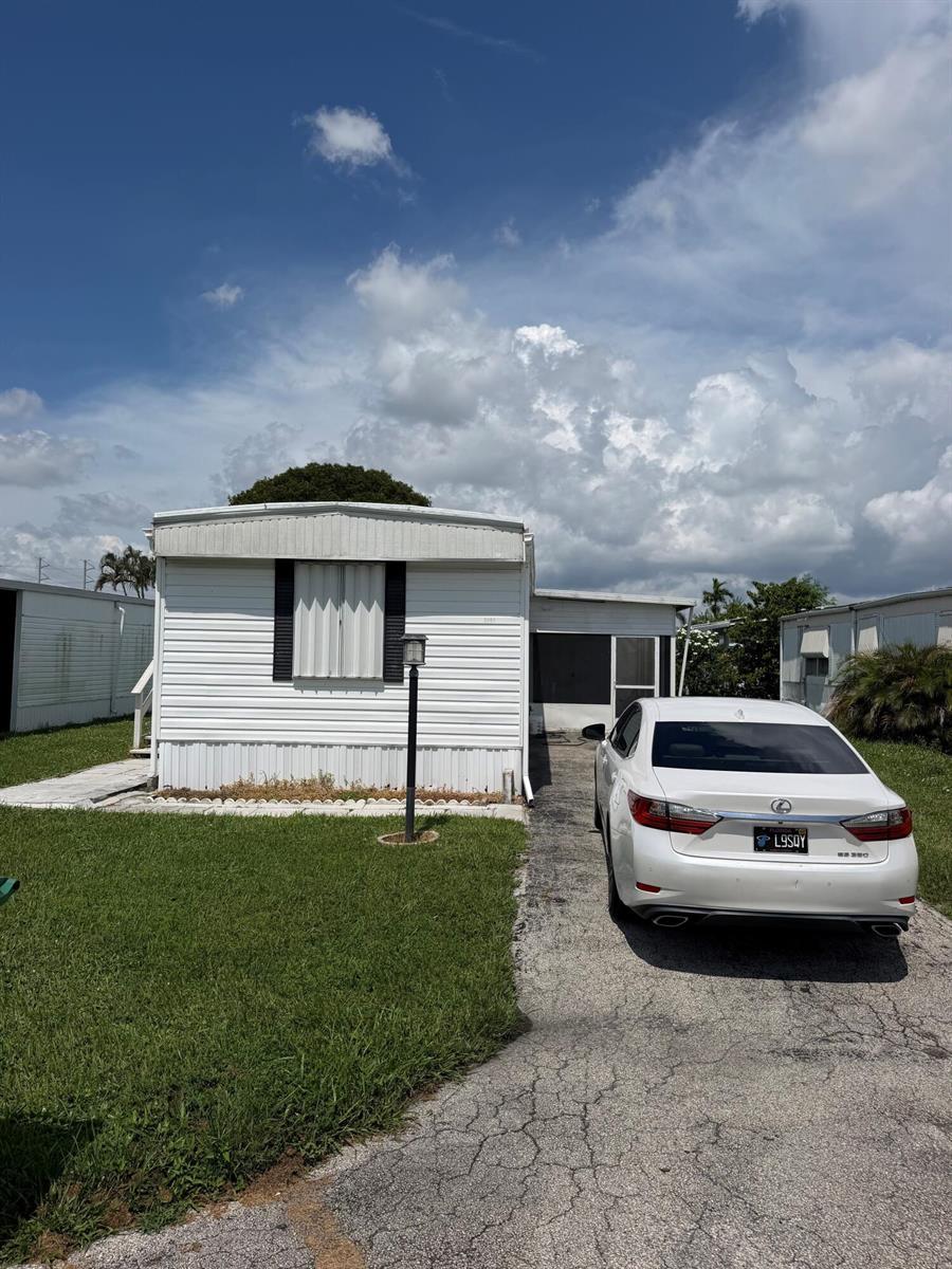 5251 SW 22ND Avenue, Dania Beach FL 33312