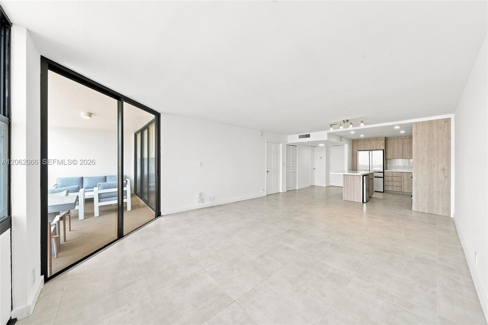 1901 Brickell Ave # B2402, Miami FL 33129 photo 4