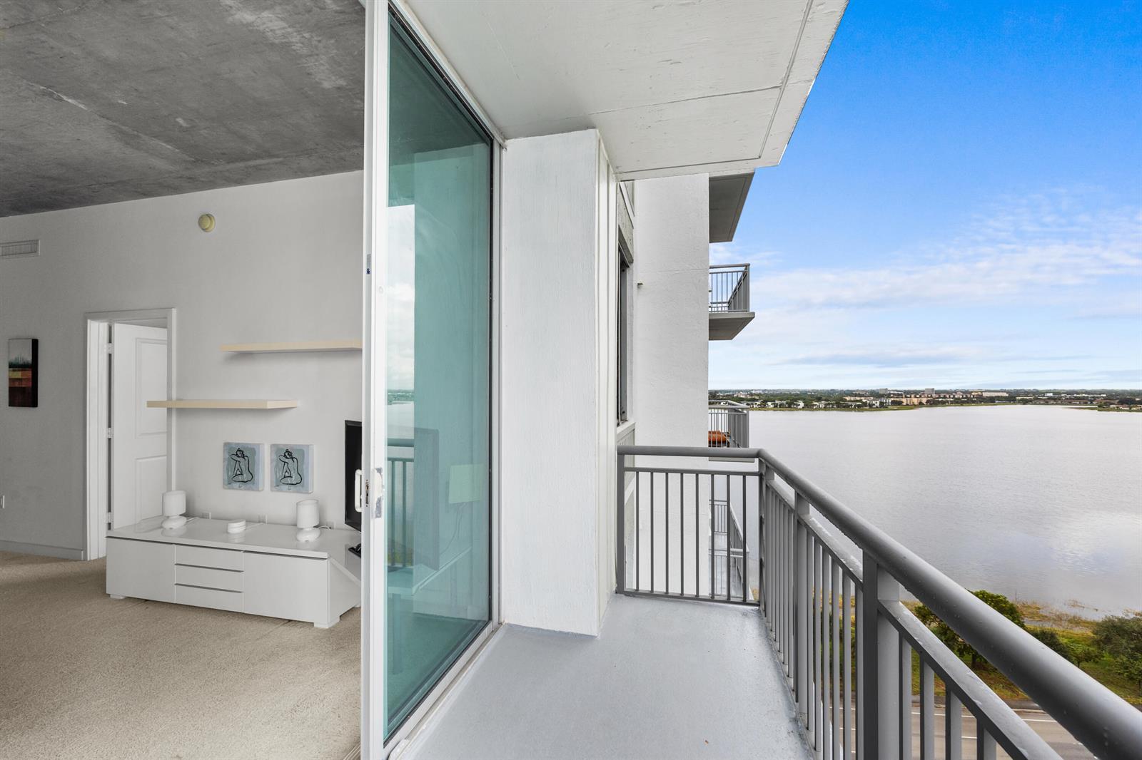 300 S Australian Avenue # 1106, West Palm Beach FL 33401 photo 2