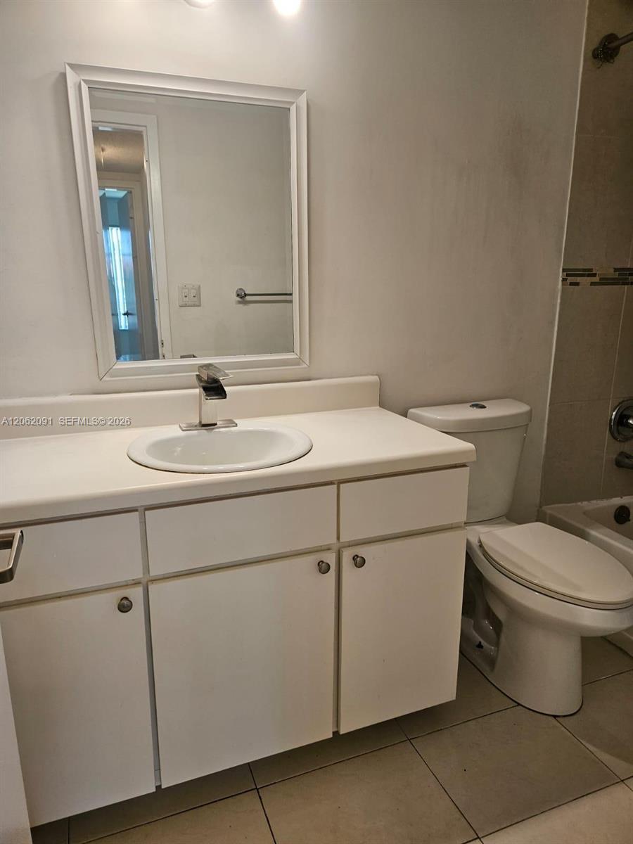 4900 NW 79th Ave # 206, Doral FL 33166 photo 4
