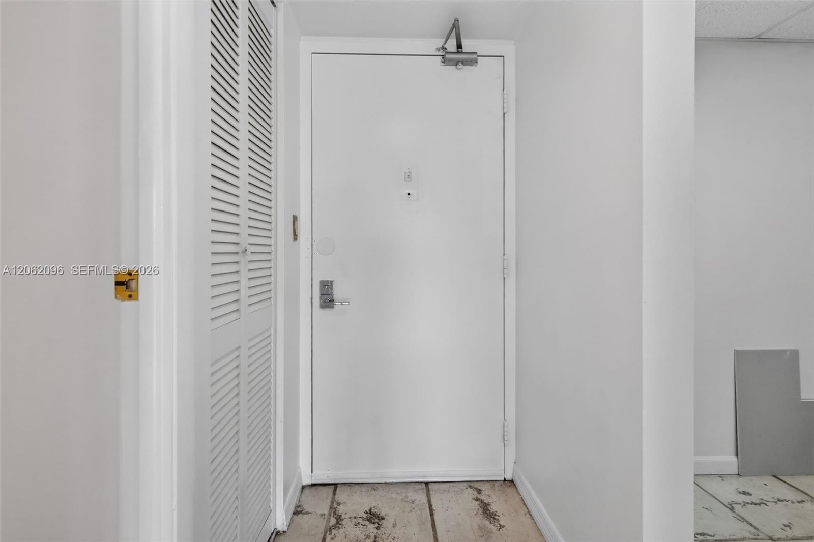 20335 W Country Club Dr # 107, Aventura FL 33180 photo 3